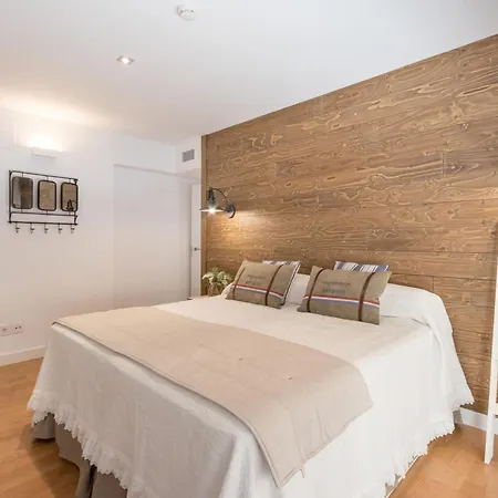 Luxury Plaza Nueva Retreat Panoramic Terrace *