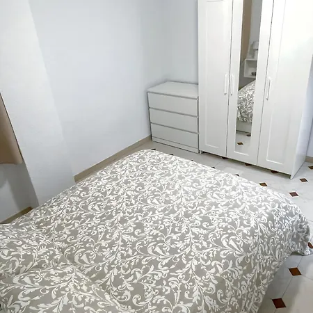Lumen Apartment Granada