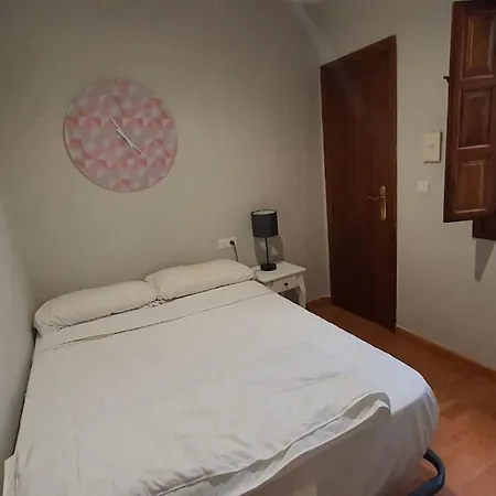 Aloja T Elvira Apartment