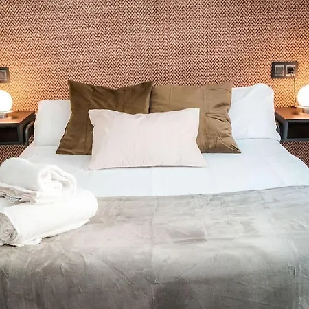 Qh Ayuntamiento 3 Apartment