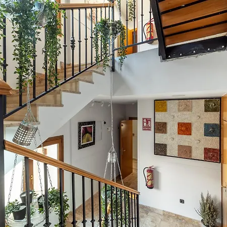 Hotel Reina Mora Granada