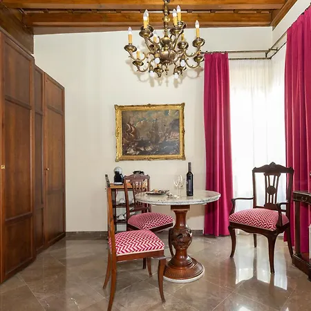 En Pleno Centro, Aljibe Rodrigo Del Campo 1b Apartamento Granada