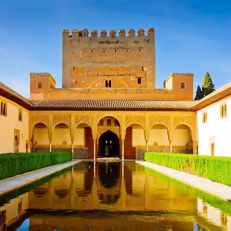 Puerta Elvira 3000 Appartamento Granada