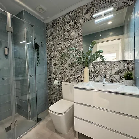 Navas 202 Elegant Apartment Granada