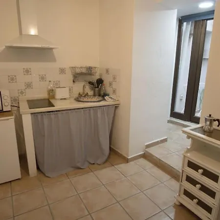 Apartment La Casa Del Cuento Bajo
