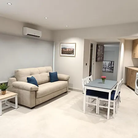 Apartment San Lazaro *