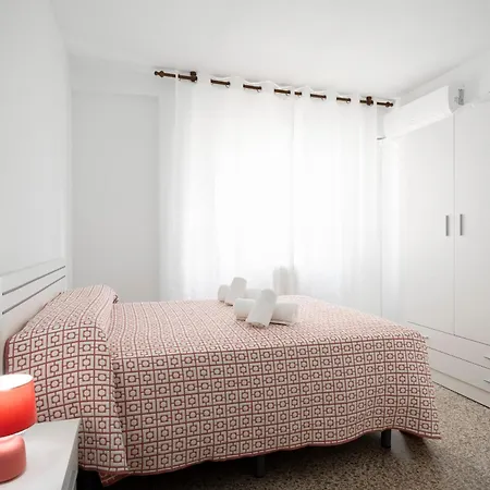 Apartamento Atico Einstein En Pleno Centro De