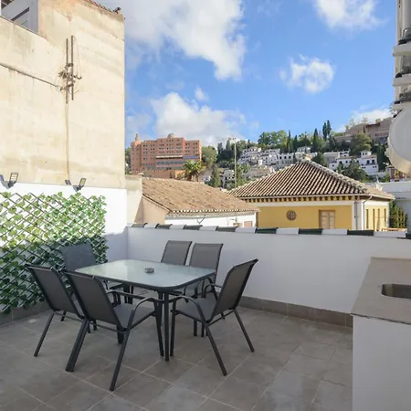 Apartment J De La Alhambra