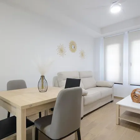 J De La Alhambra Apartment *