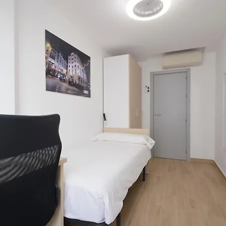 Apartment J De La Alhambra