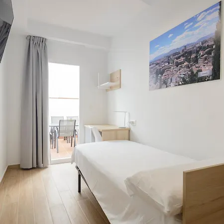 J De La Alhambra Apartment