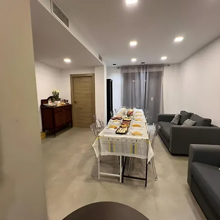 Casa Con Jardin, Aparcamiento