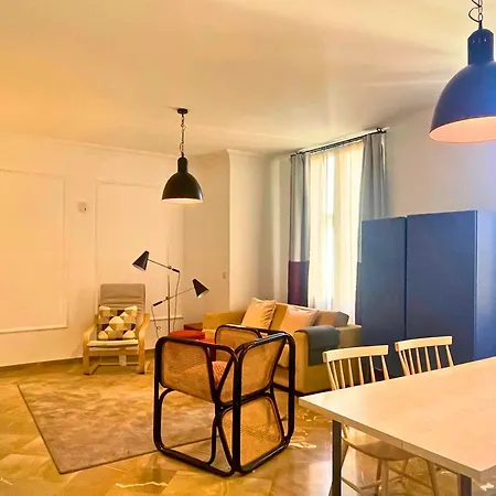 Apartment Home4u Gran Via Luxury *