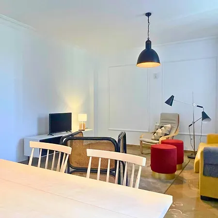 Home4u Gran Via Luxury Granada