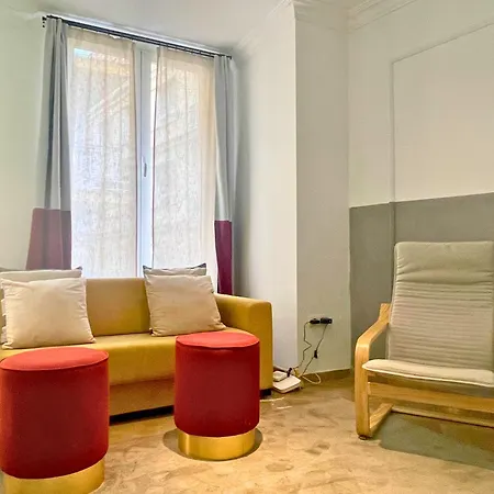 Home4u Gran Via Luxury Apartment Granada