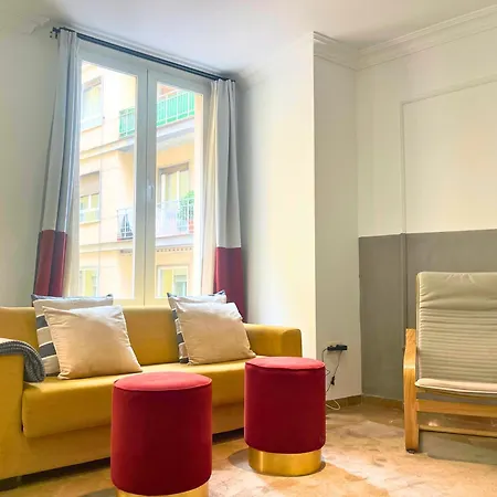 Home4u Gran Via Luxury Apartment Granada