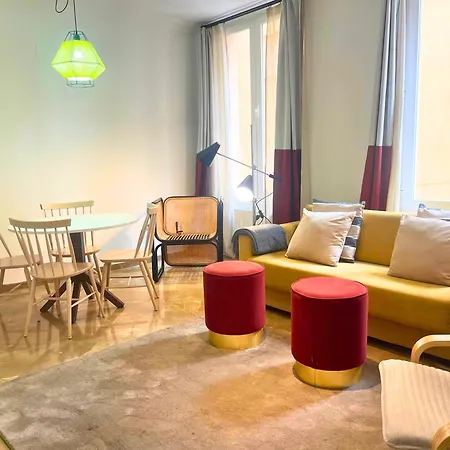 Home4u Gran Via Luxury Apartment