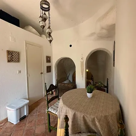 Casa Cueva Sacromonte Benevarez Brother Law Sl Holiday home