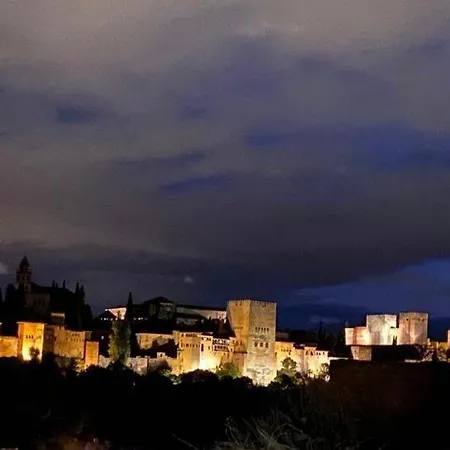 Casa Cueva Sacromonte Benevarez Brother Law Sl Holiday home *