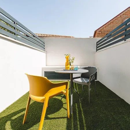 Yugo Salud Apartment Granada