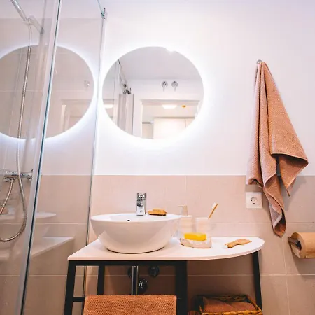 Yugo Salud Apartment