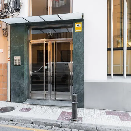 Apartment Tuguest Maestro Breton Granada