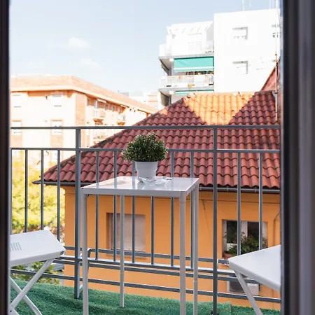 Apartment Tuguest Maestro Breton *