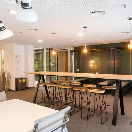 Hotel Residencia Bravo Students Granada