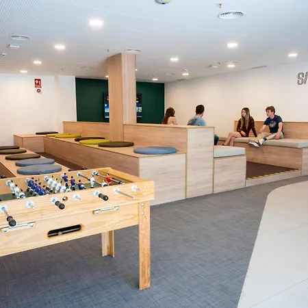Residencia Bravo Students Hotel 2*
