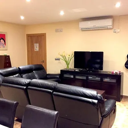 12 Personas Apartment Granada