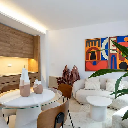 Zacatin Heritage Logde