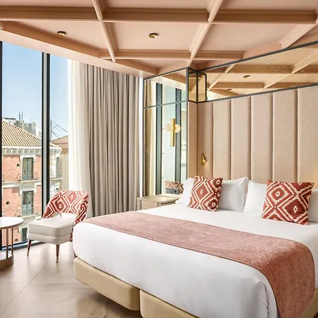 Mate Leo Hotel 4*