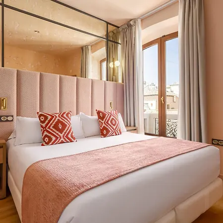 Hotel Mate Leo Granada