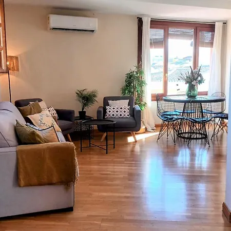 Skyline Apartamento *