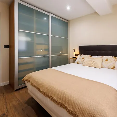 Apartment House Juana 15 *