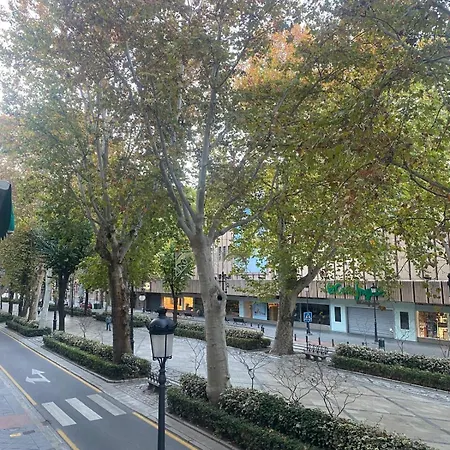 La Carrera 5 Apartamento Granada