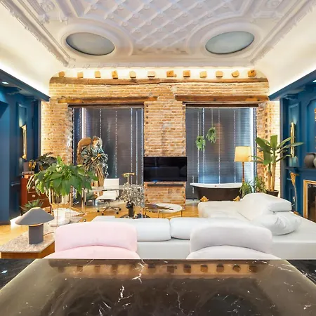 Apartment Art Gallery Loft