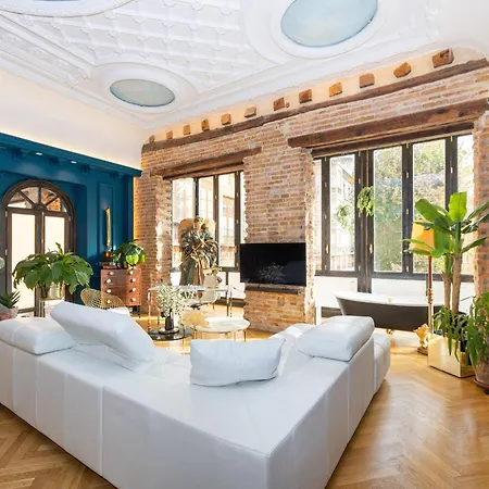 Art Gallery Loft *
