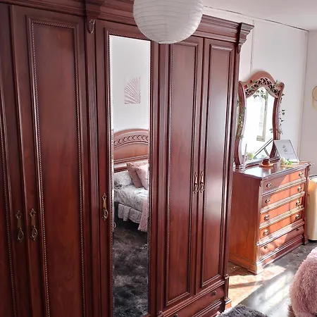 Homestay Amplia Y Comoda Granada