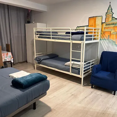 Mesones 10 Apartment