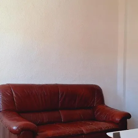 Albaycin For 5pax Apartment