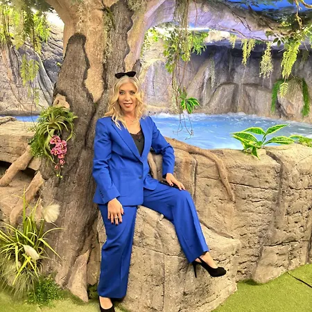 Hostal Futurotel Space Garden *