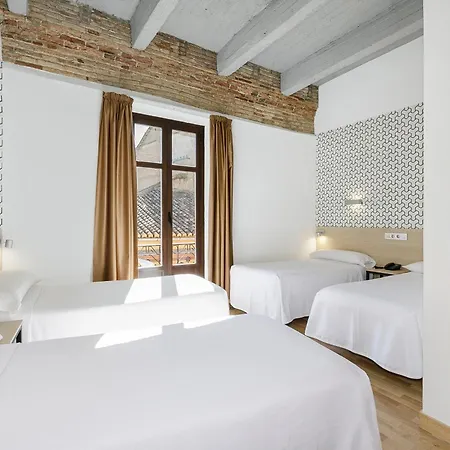 Atenas Guest house 2*