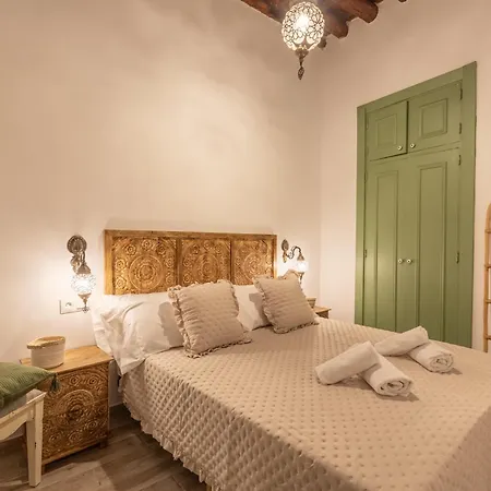 Nazari Lucena Cathedral Parking Gratis Apartment *