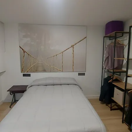 Center Apartment *