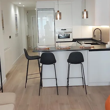 Apartment Center *