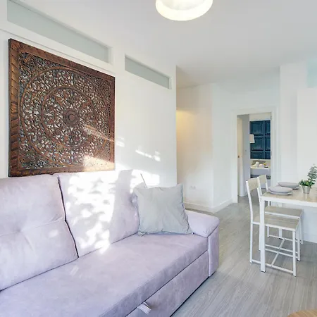 Home4u Elv 136 Apartment Granada