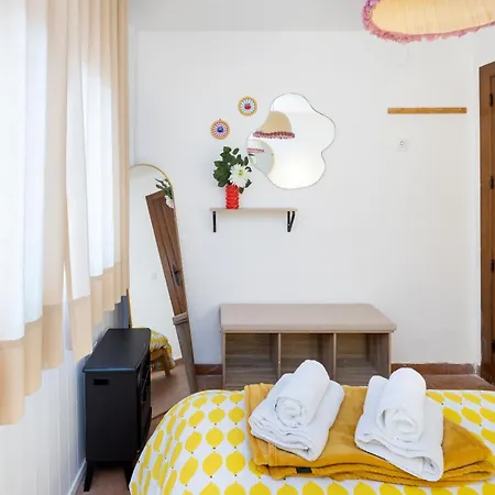- Pinksparrow - Apartment Granada