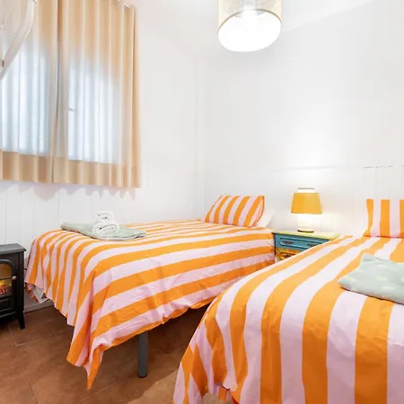 - Pinksparrow - Apartment