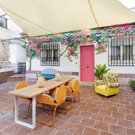 Apartment - Pinksparrow - *